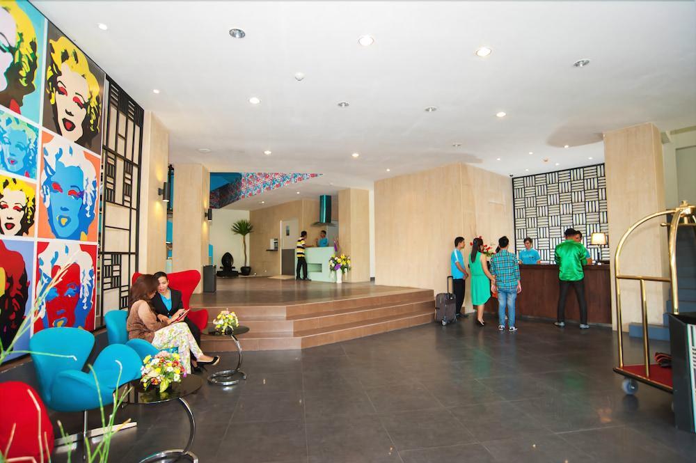 idoop Hotel Lombok Mataram Buitenkant foto