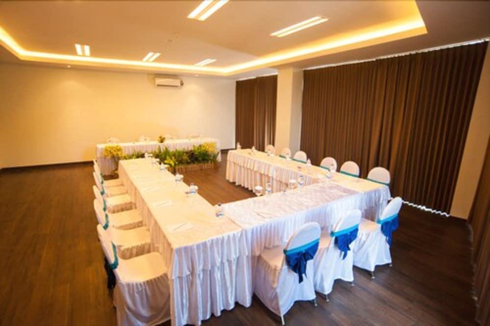 idoop Hotel Lombok Mataram Buitenkant foto