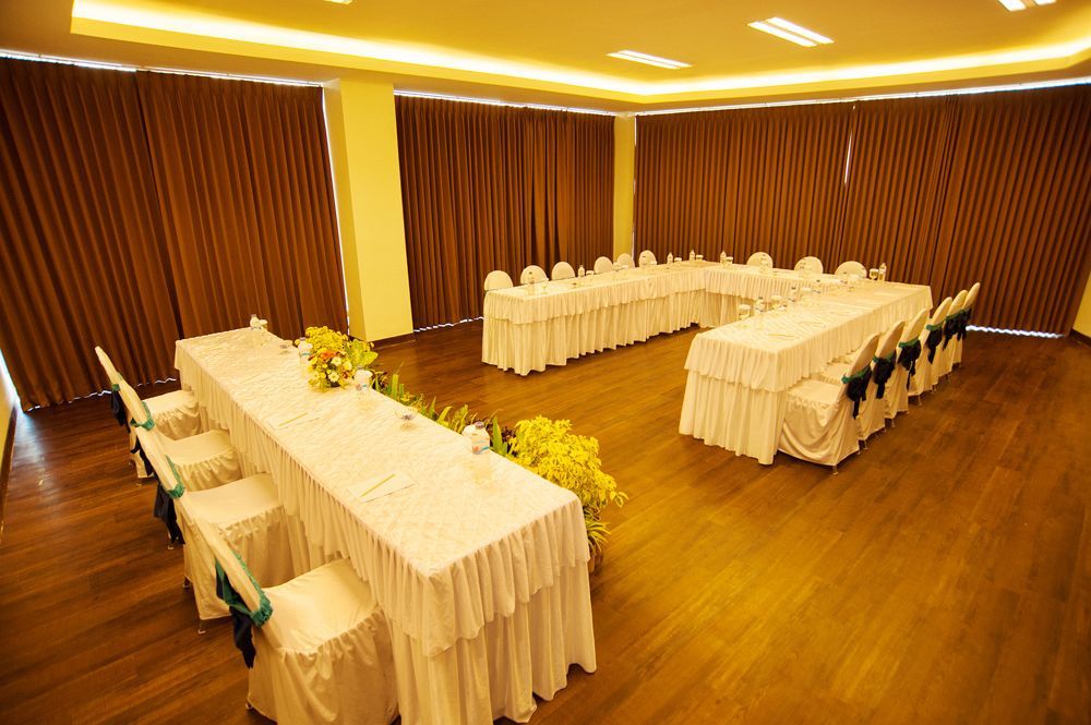 idoop Hotel Lombok Mataram Buitenkant foto