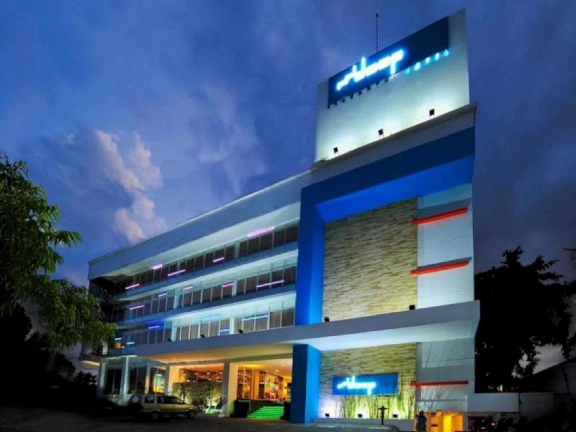 idoop Hotel Lombok Mataram Buitenkant foto
